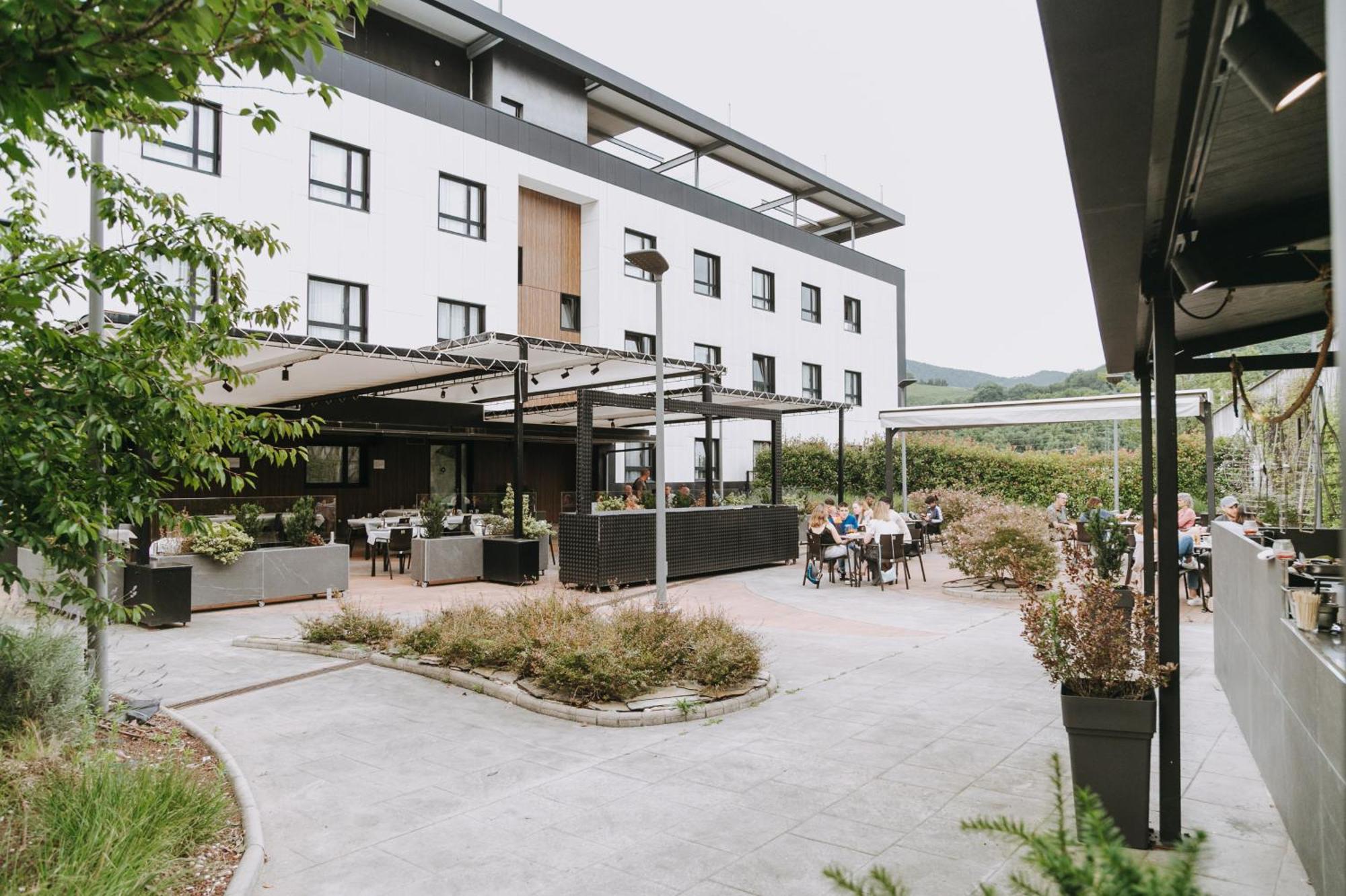 Hotel K10 Urnieta Dış mekan fotoğraf
