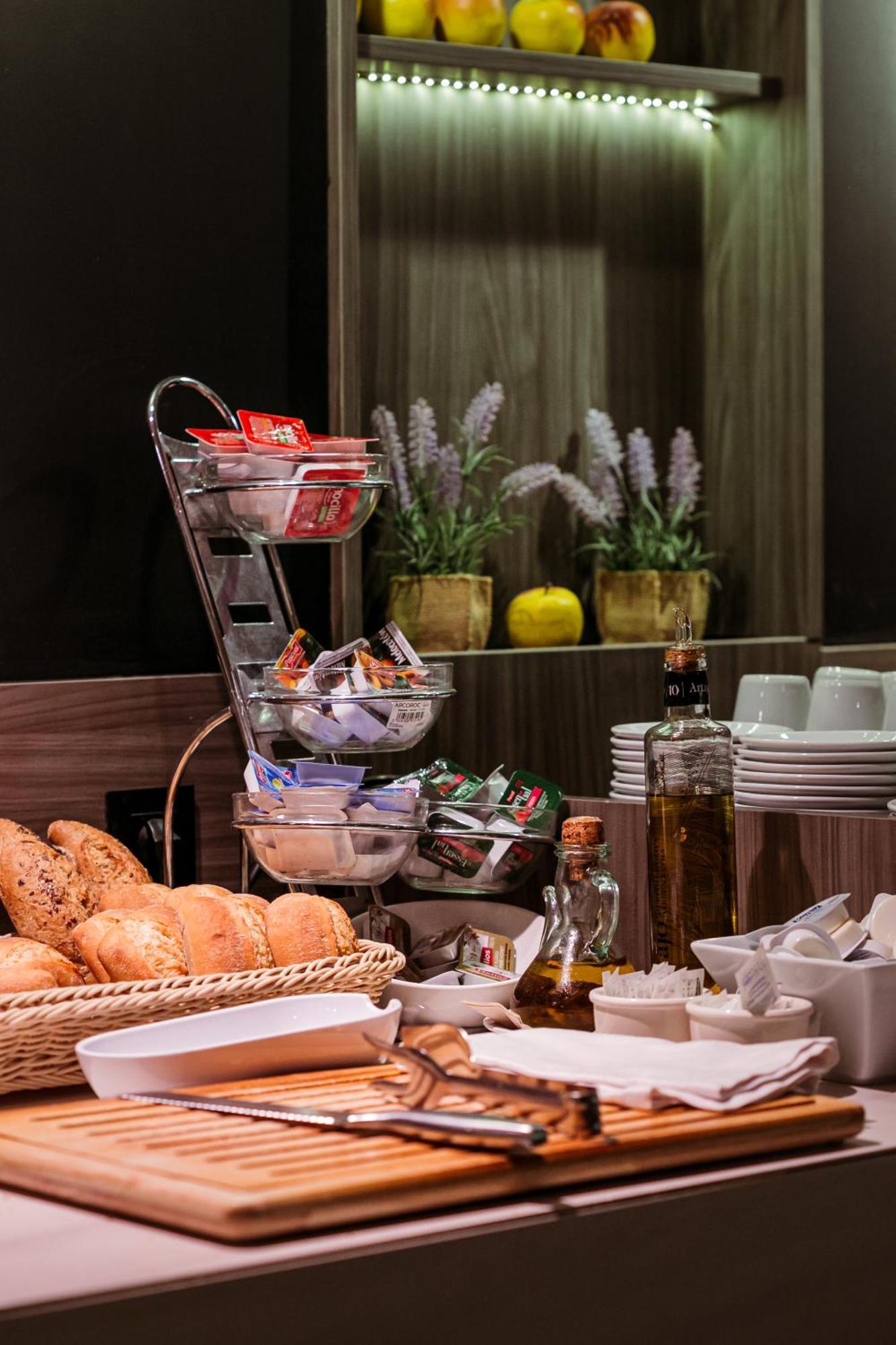 Hotel K10 Urnieta Dış mekan fotoğraf